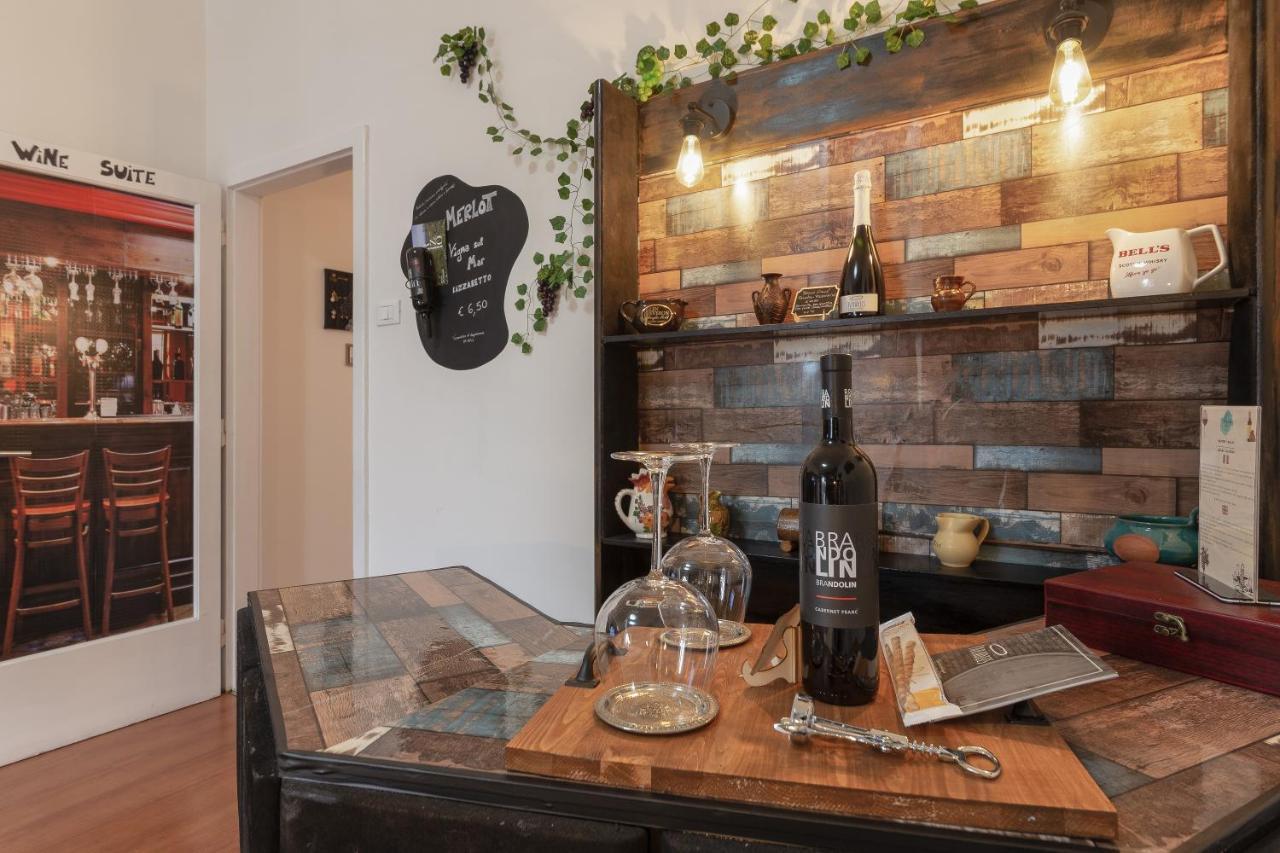 Artistic Guest House Trieste Esterno foto